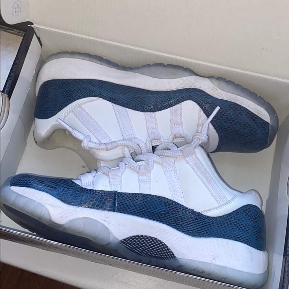 Blue Jordan Snakeskin 11’s💙